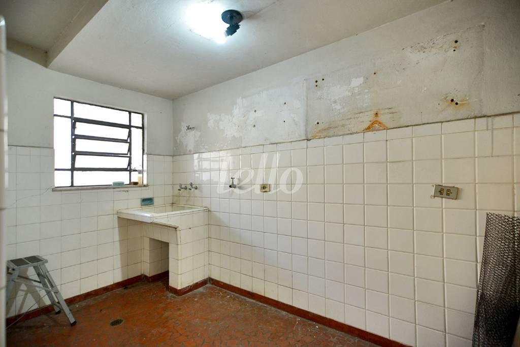 ÁREA DE SERVIÇO de Casa à venda, sobrado com 140 m², 5 quartos e 2 vagas em Bosque da Saúde - São Paulo