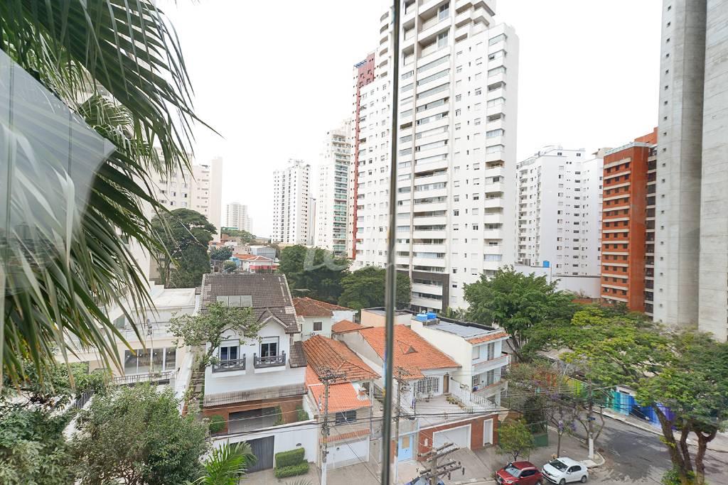 VISTA de Apartamento à venda, Padrão com 220 m², 4 quartos e 4 vagas em Santana - São Paulo