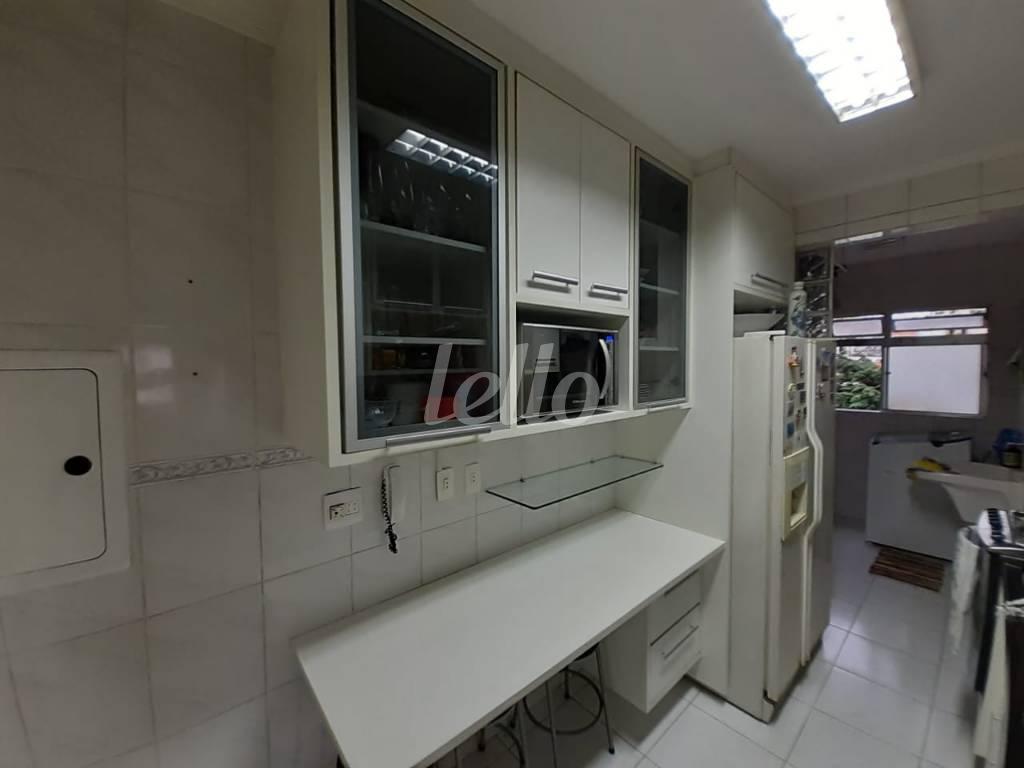 COZINHA de Apartamento à venda, Padrão com 80 m², 3 quartos e 2 vagas em Vila Regente Feijó - São Paulo