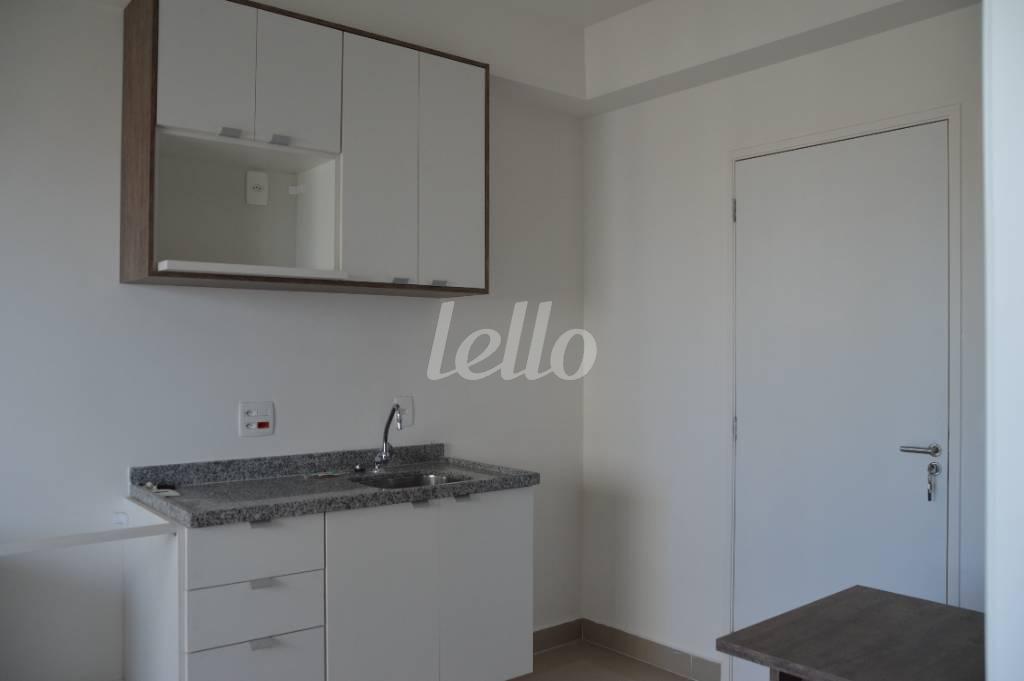 COZINHA de Apartamento à venda, Padrão com 32 m², 1 quarto e 1 vaga em Santo Amaro - São Paulo
