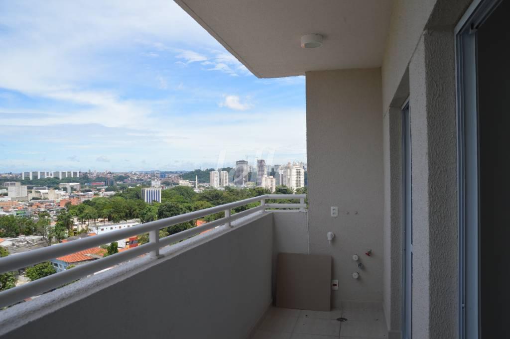 SACADA de Apartamento à venda, Padrão com 32 m², 1 quarto e 1 vaga em Santo Amaro - São Paulo
