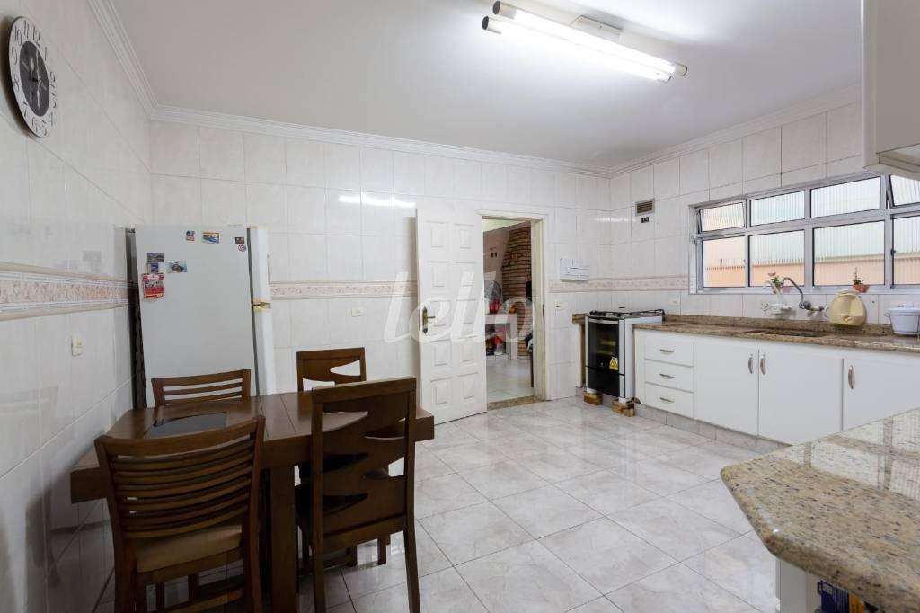 COZINHA de Casa à venda, sobrado com 250 m², 3 quartos e 2 vagas em Vila Florida - São Bernardo do Campo