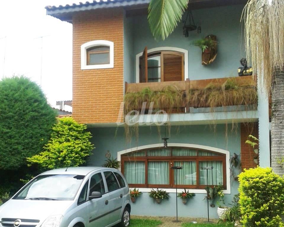 FACHADA de Casa à venda, em condomínio - sobrado com 201 m², 3 quartos e 3 vagas em Tucuruvi - São Paulo