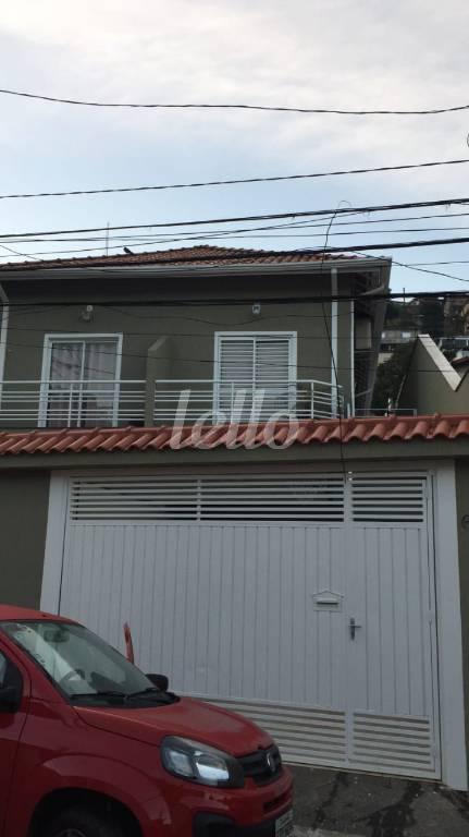 FACHADA de Casa à venda, sobrado com 130 m², 3 quartos e 3 vagas em Tremembé - São Paulo