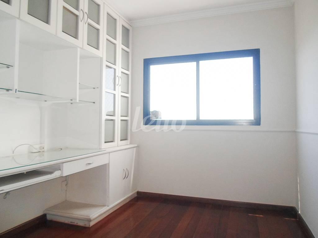 SUÍTE de Apartamento à venda, Duplex com 250 m², 4 quartos e 4 vagas em Vila Santo Estéfano - São Paulo