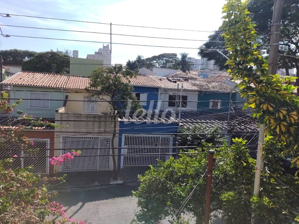 VISTA DA SACADA de Casa à venda, sobrado com 169 m², 3 quartos e 2 vagas em Mirandopolis - São Paulo