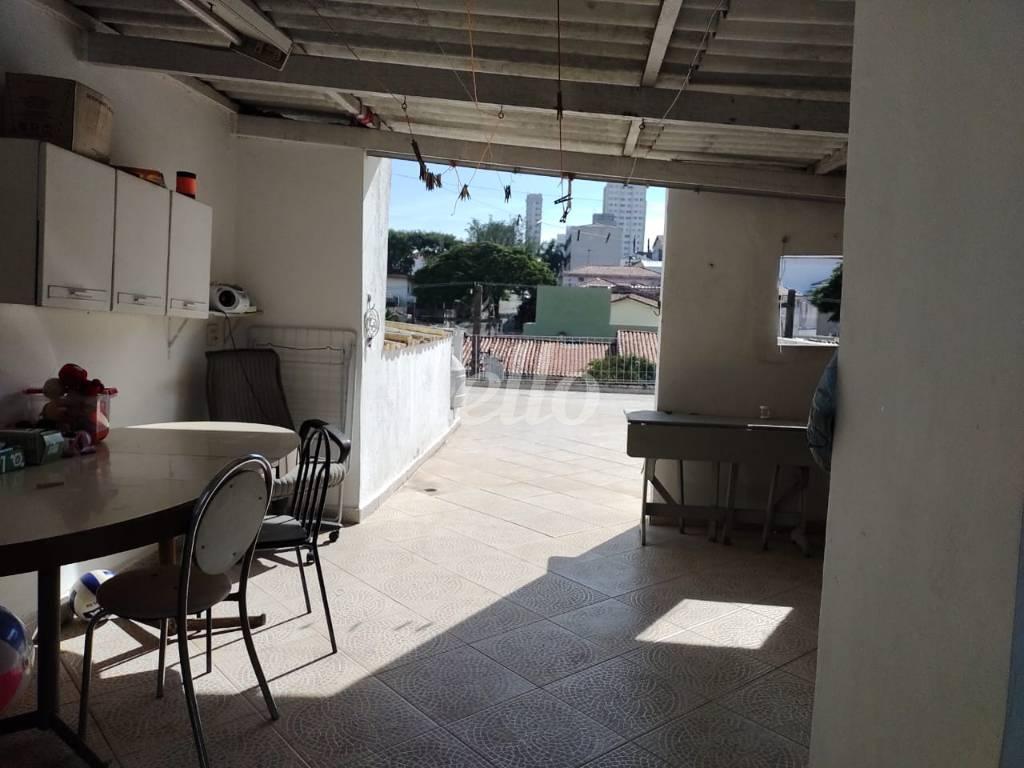 ÁREA GOURMET de Casa à venda, sobrado com 169 m², 3 quartos e 2 vagas em Mirandopolis - São Paulo