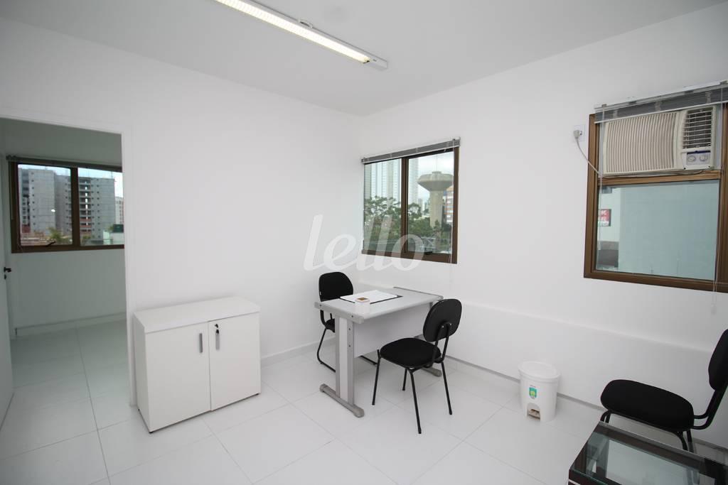 RECEPÇÃO de Sala / Conjunto para alugar, Padrão com 60 m², e 2 vagas em Vila Mariana - São Paulo