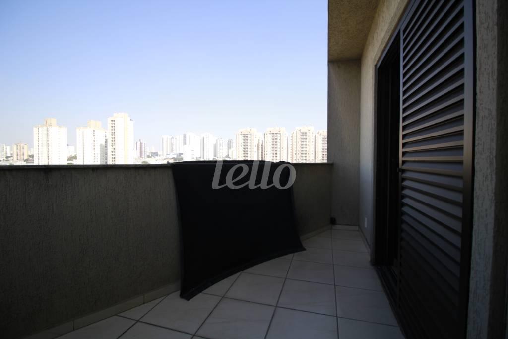2° ANDAR -SUÍTE 3 - SACADA de Casa à venda, sobrado com 410 m², 4 quartos e 8 vagas em Vila Aricanduva - São Paulo