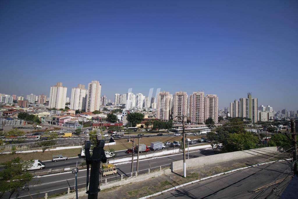 2° ANDAR -SUÍTE 3 - VISTA SACADA de Casa à venda, sobrado com 410 m², 4 quartos e 8 vagas em Vila Aricanduva - São Paulo