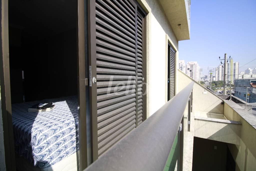 2° ANDAR -SUÍTE 2 E 1 (SACADA) de Casa à venda, sobrado com 410 m², 4 quartos e 8 vagas em Vila Aricanduva - São Paulo