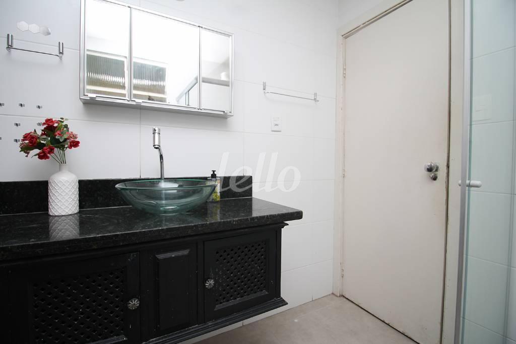 BANHEIRO de Apartamento para alugar, Padrão com 55 m², 1 quarto e 1 vaga em Consolação - São Paulo