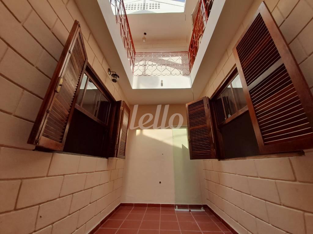 CLARA BOIA de Casa à venda, sobrado com 150 m², 3 quartos e 2 vagas em Tremembé - São Paulo