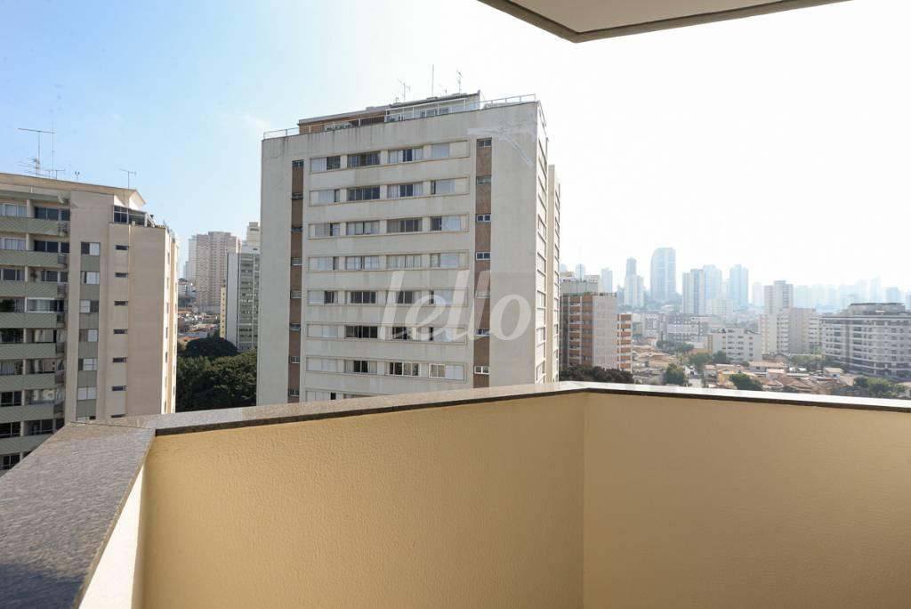 VARANDA SUÍTE 1 de Apartamento à venda, Padrão com 206 m², 4 quartos e 3 vagas em Santana - São Paulo