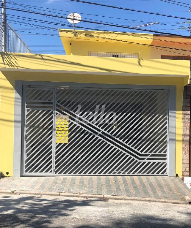 FACHADA de Casa à venda, sobrado com 147 m², 3 quartos e 2 vagas em Vila Medeiros - São Paulo