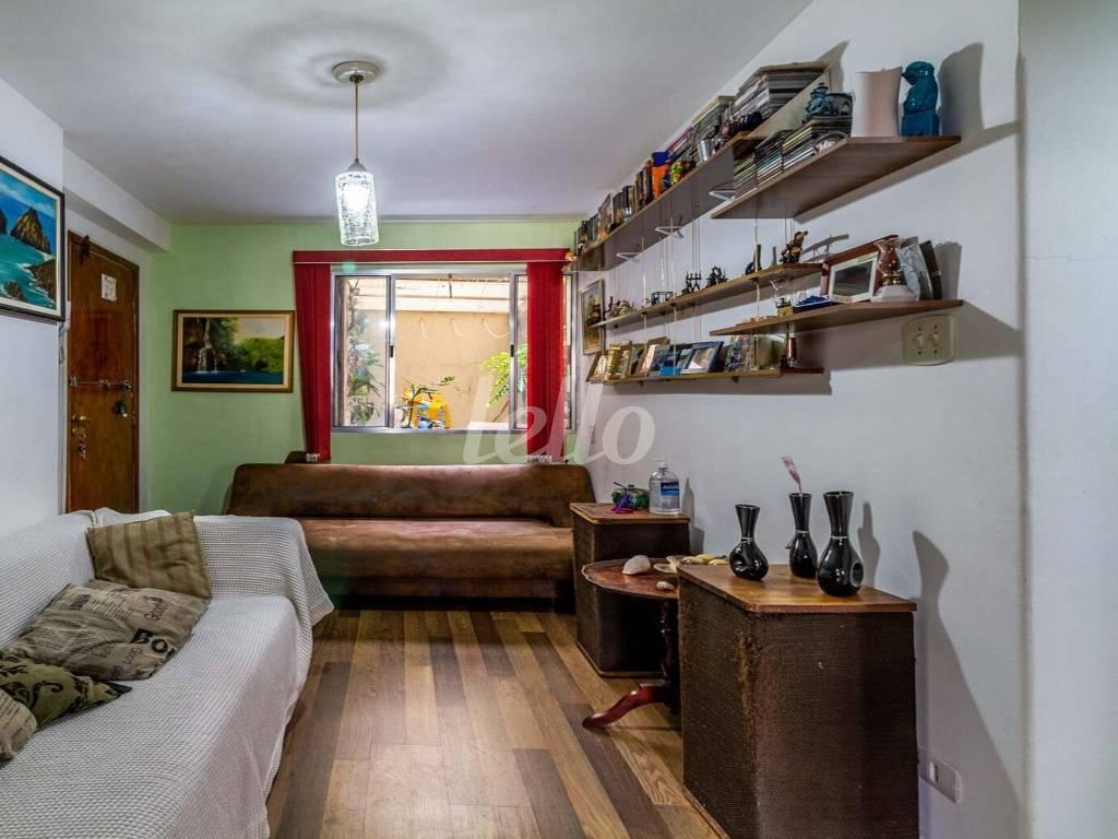 SALA de Apartamento à venda, Padrão com 100 m², 2 quartos e 1 vaga em Vila Paulicéia - São Paulo