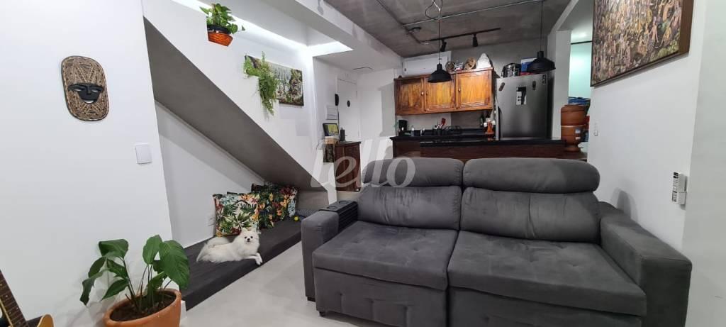 SALA de Apartamento à venda, cobertura - Padrão com 60 m², 1 quarto e 1 vaga em Santo Amaro - São Paulo