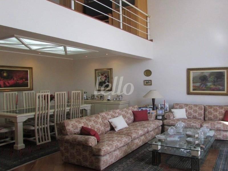 SALA de Casa à venda, em condomínio - sobrado com 420 m², 4 quartos e 6 vagas em Brooklin Paulista - São Paulo