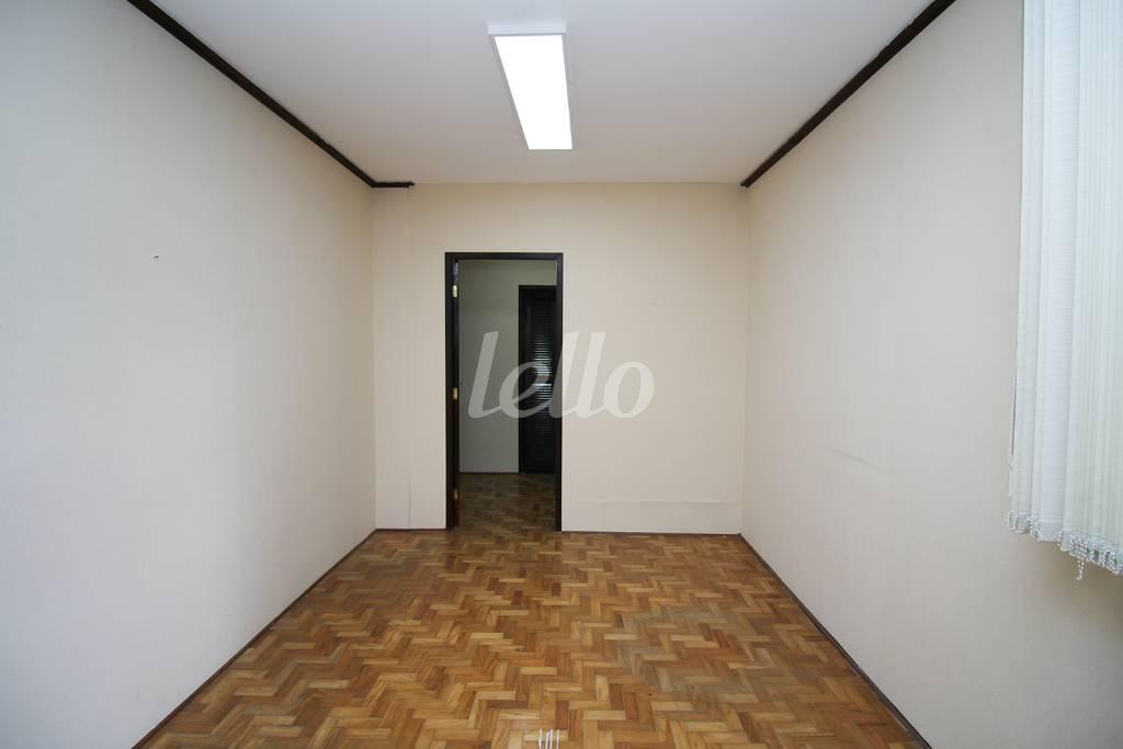 SALA 1 de Sala / Conjunto para alugar, Padrão com 90 m², e 1 vaga em Jardim Paulista - São Paulo