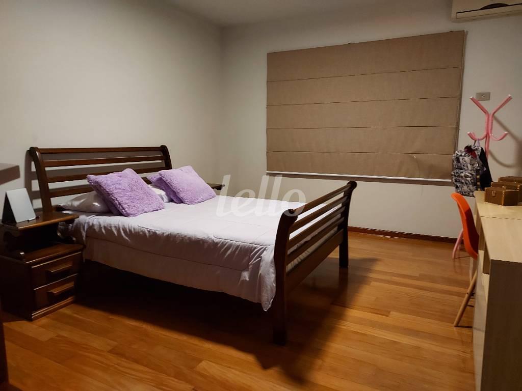 DORMITÓRIO de Casa à venda, sobrado com 238 m², 3 quartos e 2 vagas em Jardim São Paulo - São Paulo