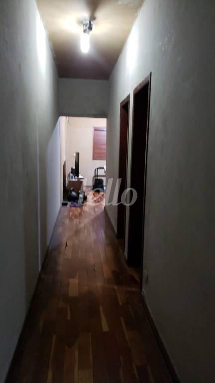 CORREDOR INTERNO de Casa à venda, sobrado com 150 m², 2 quartos e em Brás - São Paulo