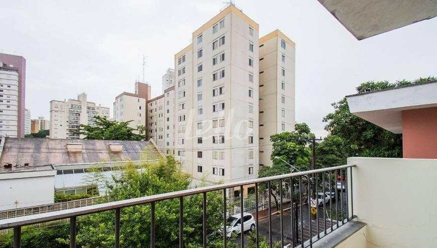 VARANDA SUÍTE de Casa à venda, sobrado com 200 m², 3 quartos e 3 vagas em Vila Mariana - São Paulo