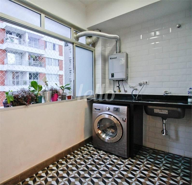 ÁREA DE SERVIÇO de Apartamento à venda, Padrão com 100 m², 2 quartos e 1 vaga em Paraíso - São Paulo