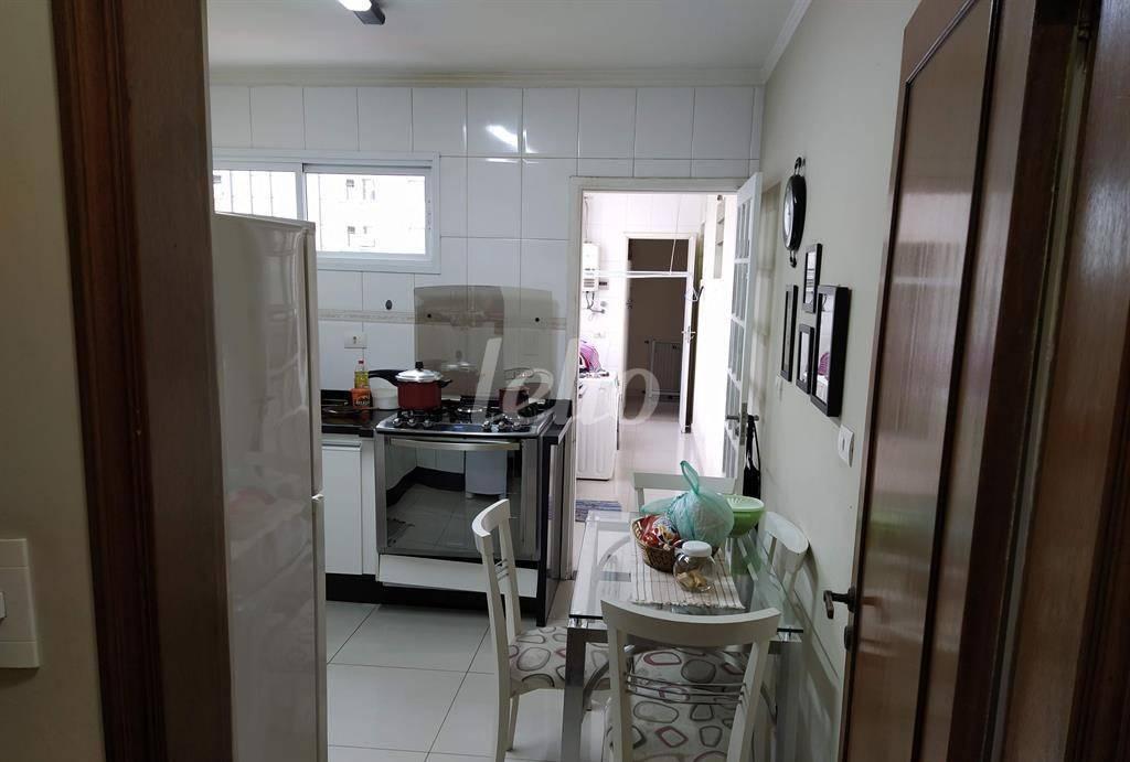 COZINHA de Apartamento à venda, Padrão com 114 m², 3 quartos e 1 vaga em Santana - São Paulo