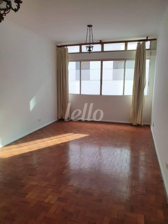 LIVING de Apartamento à venda, Padrão com 90 m², 2 quartos e em Paraíso - São Paulo