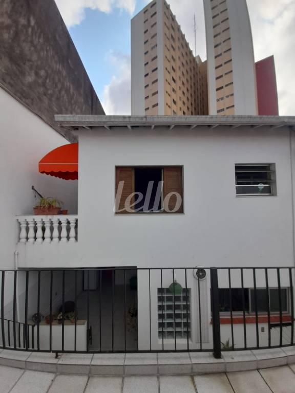 FACHADA de Casa à venda, sobrado com 170 m², 3 quartos e 2 vagas em Vila Anglo Brasileira - São Paulo
