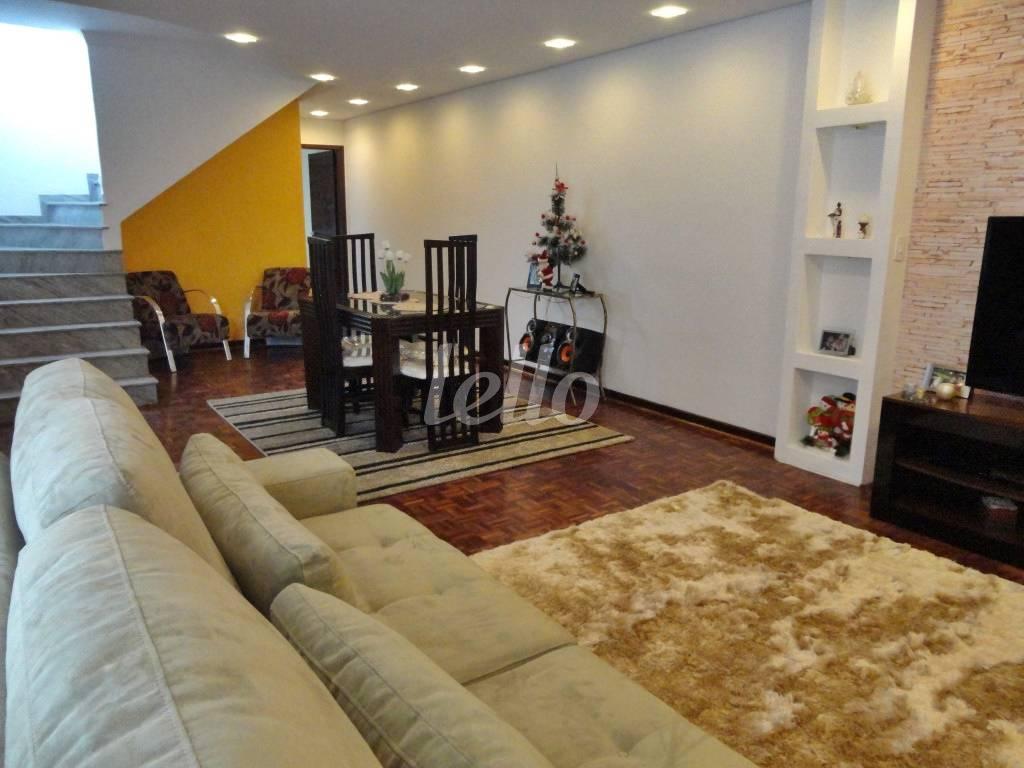 SALA de Casa à venda, sobrado com 580 m², 3 quartos e 4 vagas em Lauzane Paulista - São Paulo