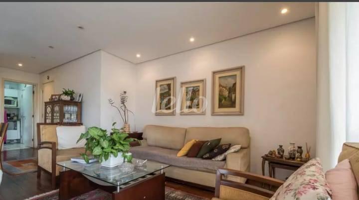 SALA de Apartamento à venda, Padrão com 128 m², 3 quartos e 2 vagas em Santo Amaro - São Paulo