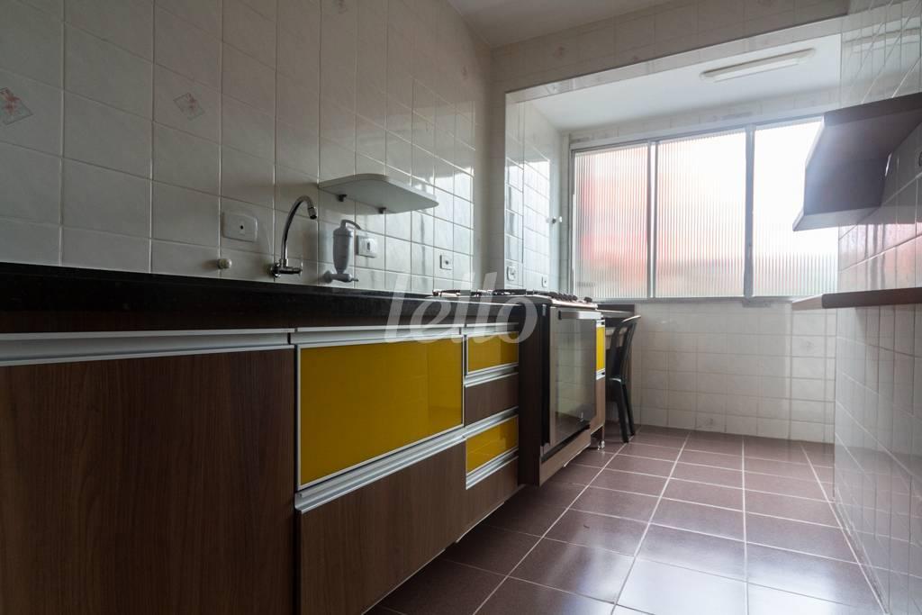 COZINHA de Apartamento para alugar, Padrão com 72 m², e 1 vaga em Pinheiros - São Paulo