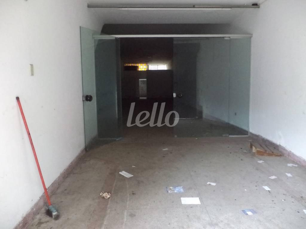 SALÃO de Salão para alugar, Padrão com 160 m², e em Centro - São Caetano do Sul