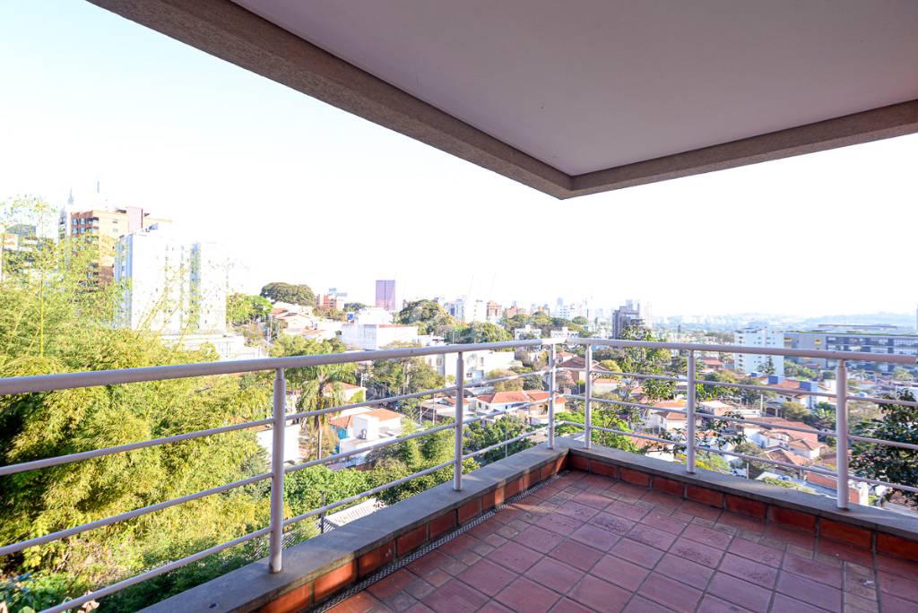 VARANDA SALA DE ESTAR de Casa à venda, em condomínio - sobrado com 285 m², 2 quartos e 2 vagas em Vila Madalena - São Paulo