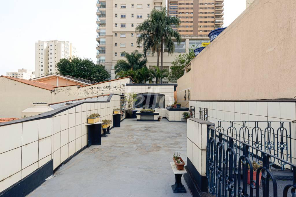 VARANDA SALÃO de Casa à venda, sobrado com 206 m², 4 quartos e 2 vagas em Santana - São Paulo