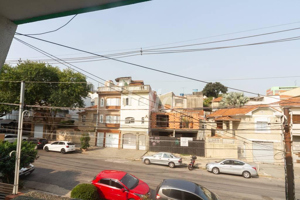 VISTA DA SACADA de Casa à venda, sobrado com 291 m², 3 quartos e 2 vagas em Cambuci - São Paulo