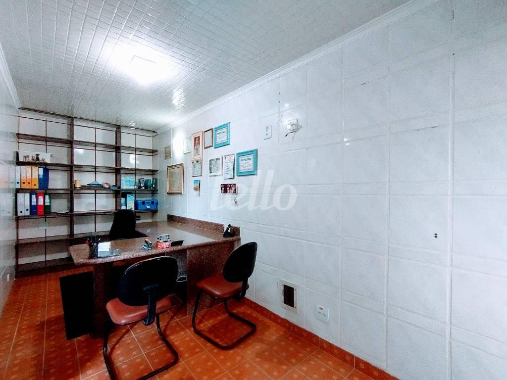 ESCRITÓRIO de Casa à venda, sobrado com 90 m², 3 quartos e 1 vaga em Água Rasa - São Paulo