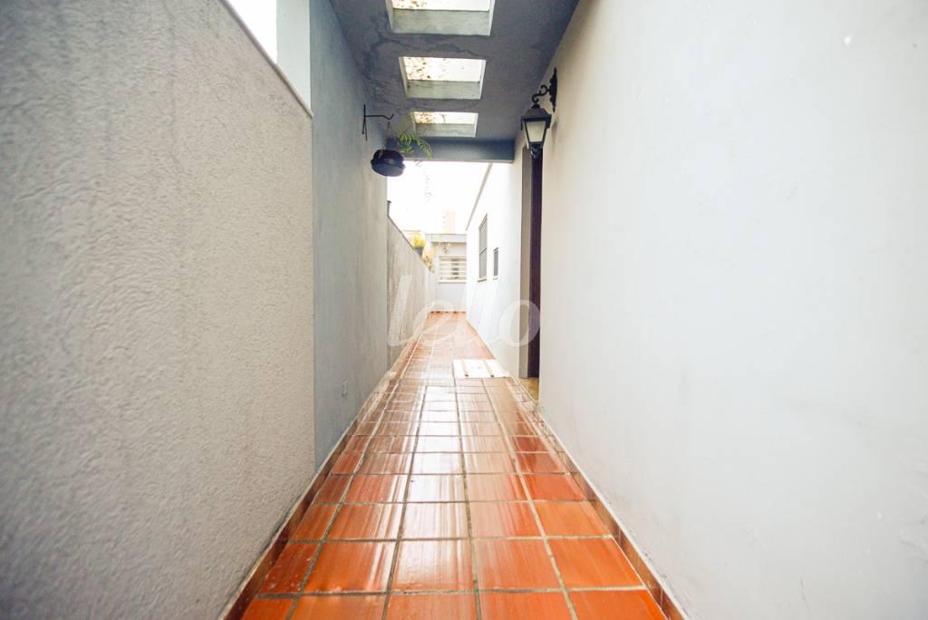 CORREDOR de Casa à venda, sobrado com 110 m², 3 quartos e 2 vagas em Vila Mariana - São Paulo