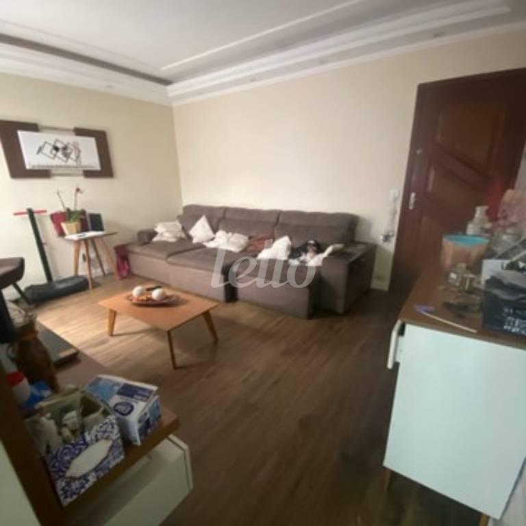 SALA de Apartamento à venda, Padrão com 100 m², 3 quartos e 2 vagas em Vila Pires - Santo André