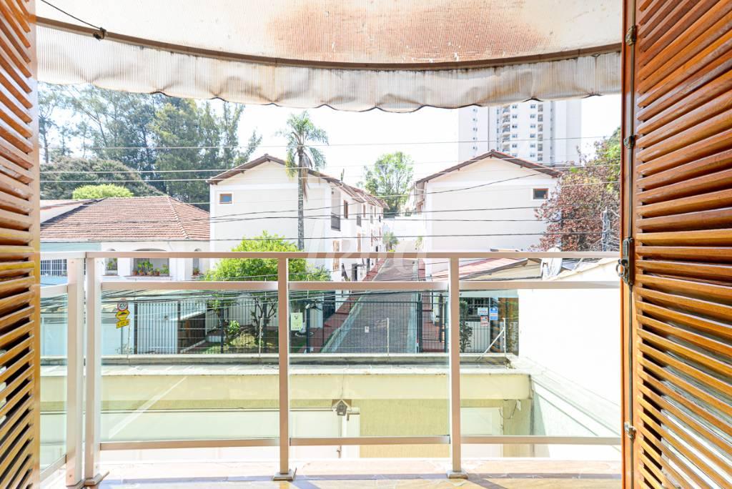 VARANDA de Casa à venda, sobrado com 297 m², 3 quartos e 7 vagas em Chora Menino - São Paulo