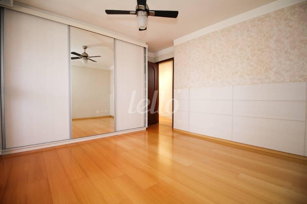 SUÍTE 3 de Apartamento à venda, Padrão com 237 m², 3 quartos e 4 vagas em Brooklin Paulista - São Paulo
