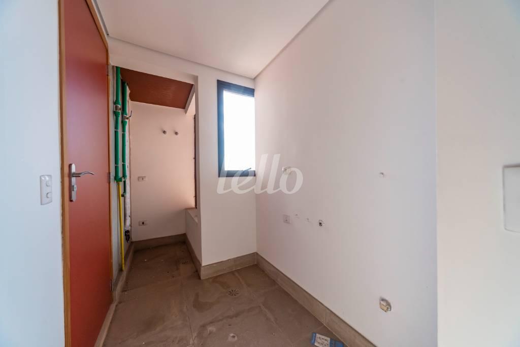 ÁREA DE SERVIÇO de Apartamento para alugar, Padrão com 165 m², 3 quartos e 3 vagas em Vila Alpina - Santo André