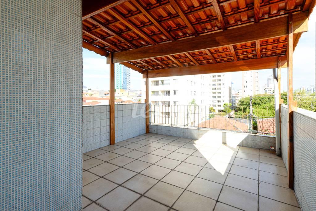 VARANDA SUÍTE de Casa à venda, sobrado com 236 m², 4 quartos e 2 vagas em Vila Prudente - São Paulo