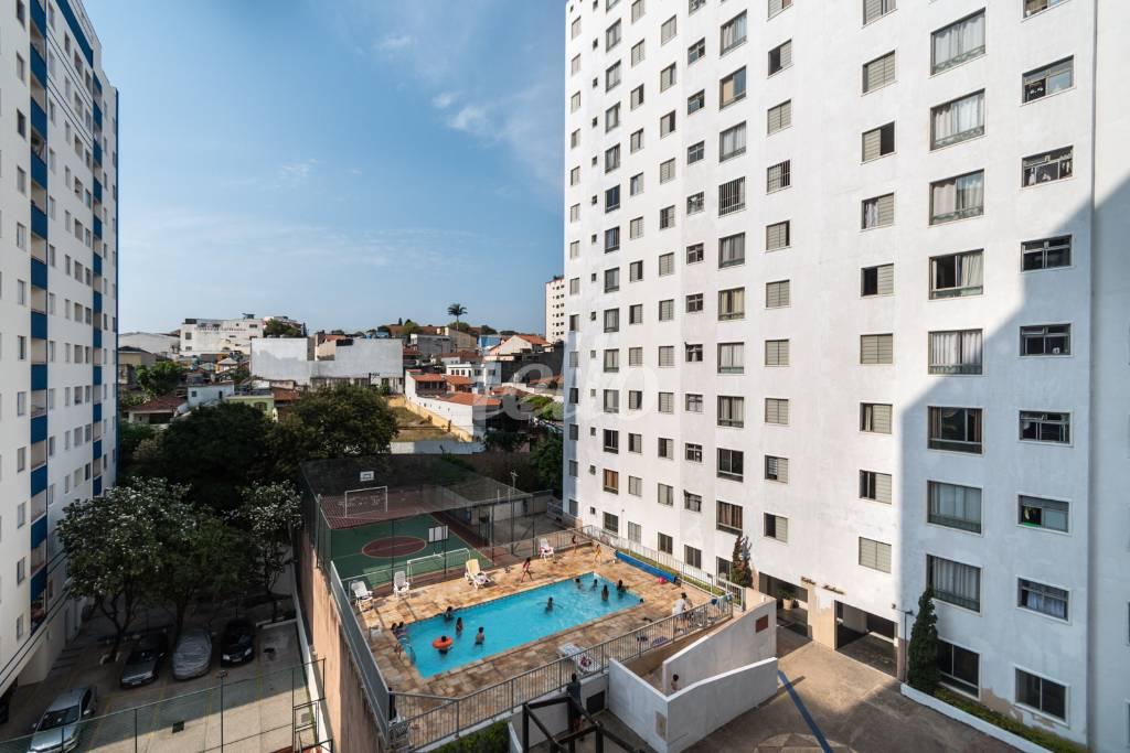 VISTA DO QUARTO 1 de Apartamento à venda, Padrão com 48 m², 2 quartos e 1 vaga em Vila Ema - São Paulo