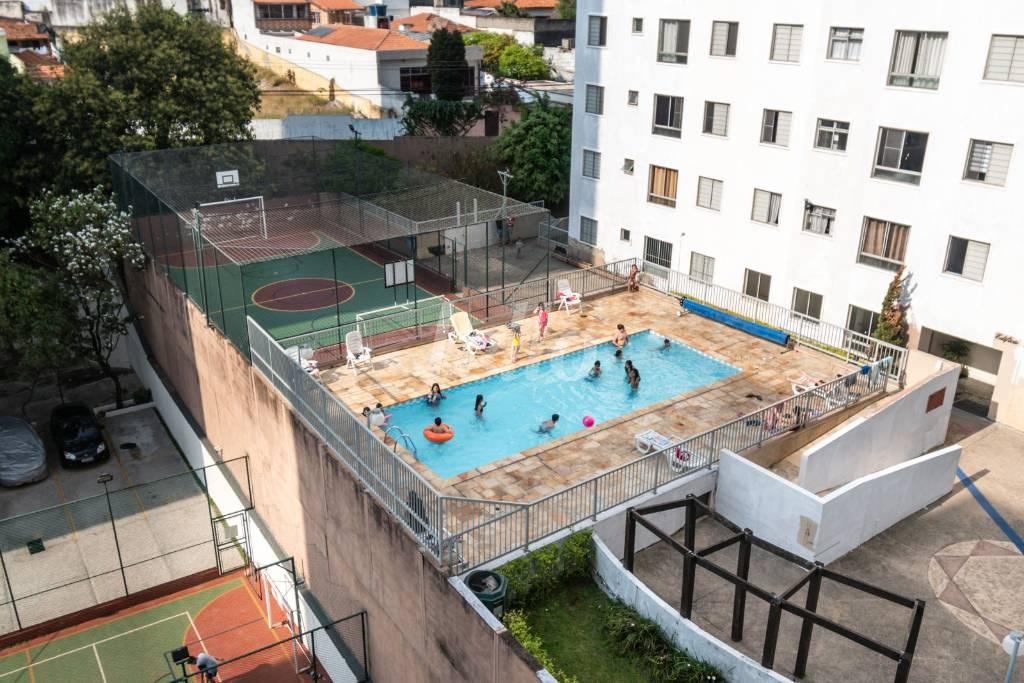 VISTA DA SALA de Apartamento à venda, Padrão com 48 m², 2 quartos e 1 vaga em Vila Ema - São Paulo