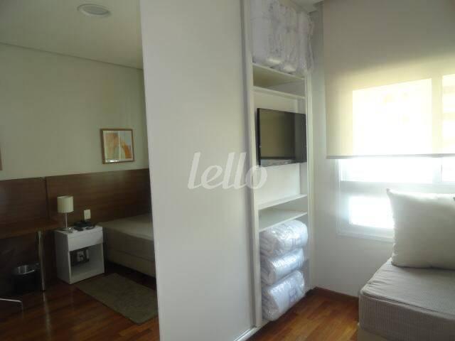 SUITE de Apartamento à venda, cobertura - Padrão com 133 m², 2 quartos e 2 vagas em Vila Olímpia - São Paulo