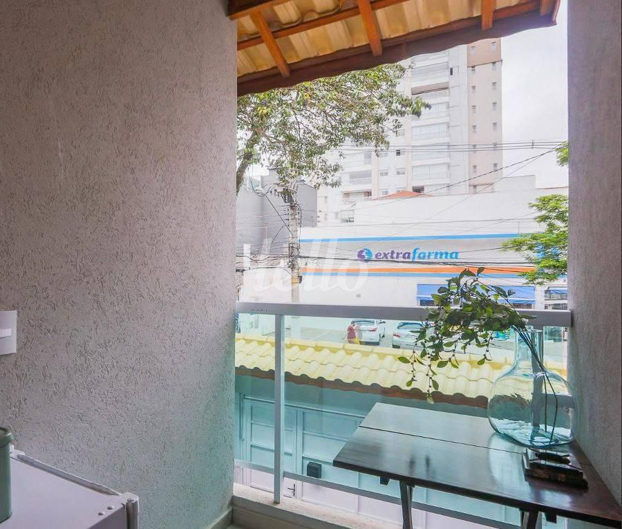 VARANDA de Casa para alugar, sobrado com 200 m², 4 quartos e 2 vagas em Vila Mariana - São Paulo