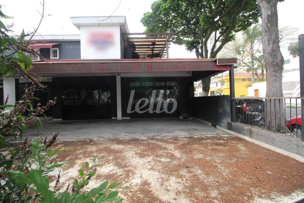 ÁREA EXTERNA de Casa para alugar, sobrado com 271 m², e 1 vaga em Santo Amaro - São Paulo