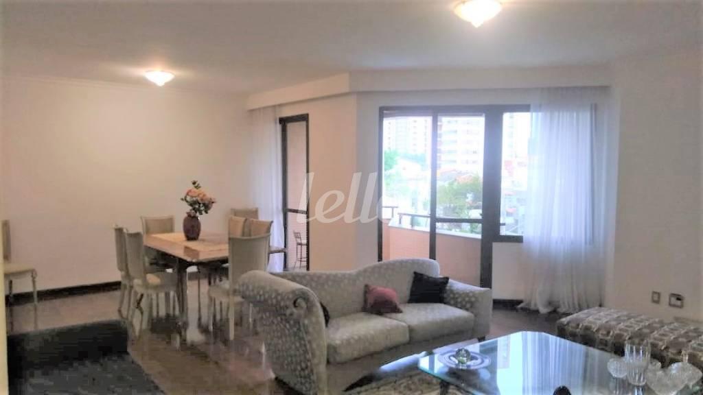 SALA de Apartamento à venda, Padrão com 200 m², 4 quartos e 3 vagas em Jardim Vila Mariana - São Paulo